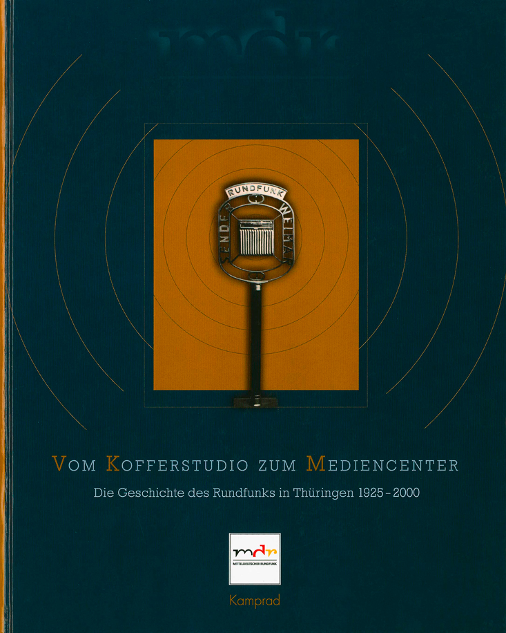 Cover des Buches „Vom Kofferstudio zum Mediencenter“